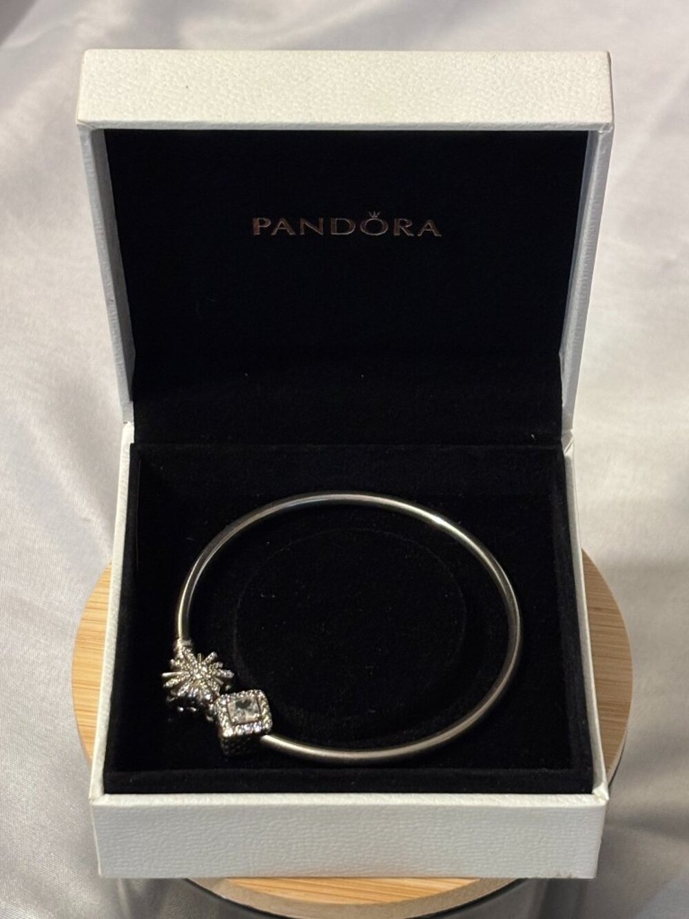 Pandora Limited Edition Fireworks Clasp Bangle Bracelet 597563CZ Sterling Silver